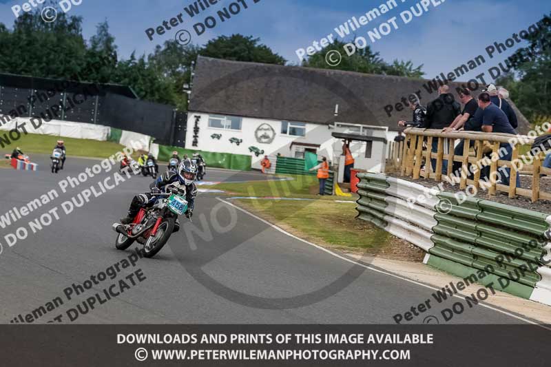 Vintage motorcycle club;eventdigitalimages;mallory park;mallory park trackday photographs;no limits trackdays;peter wileman photography;trackday digital images;trackday photos;vmcc festival 1000 bikes photographs